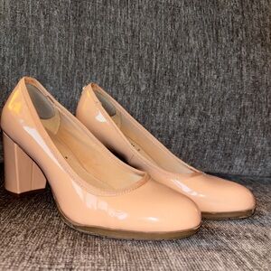 Calvin Klein size 11 pumps